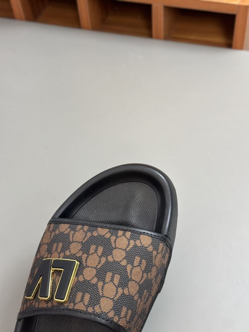 Louis Vuitton Slippers